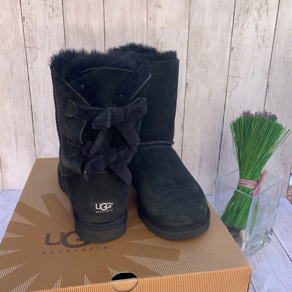 UGG CORDUROY BAILEY BOW BOOTS